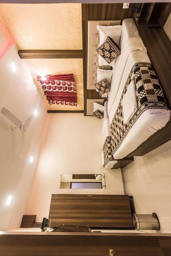 Hotel Golden Galaxy Bombay Eksteriør billede